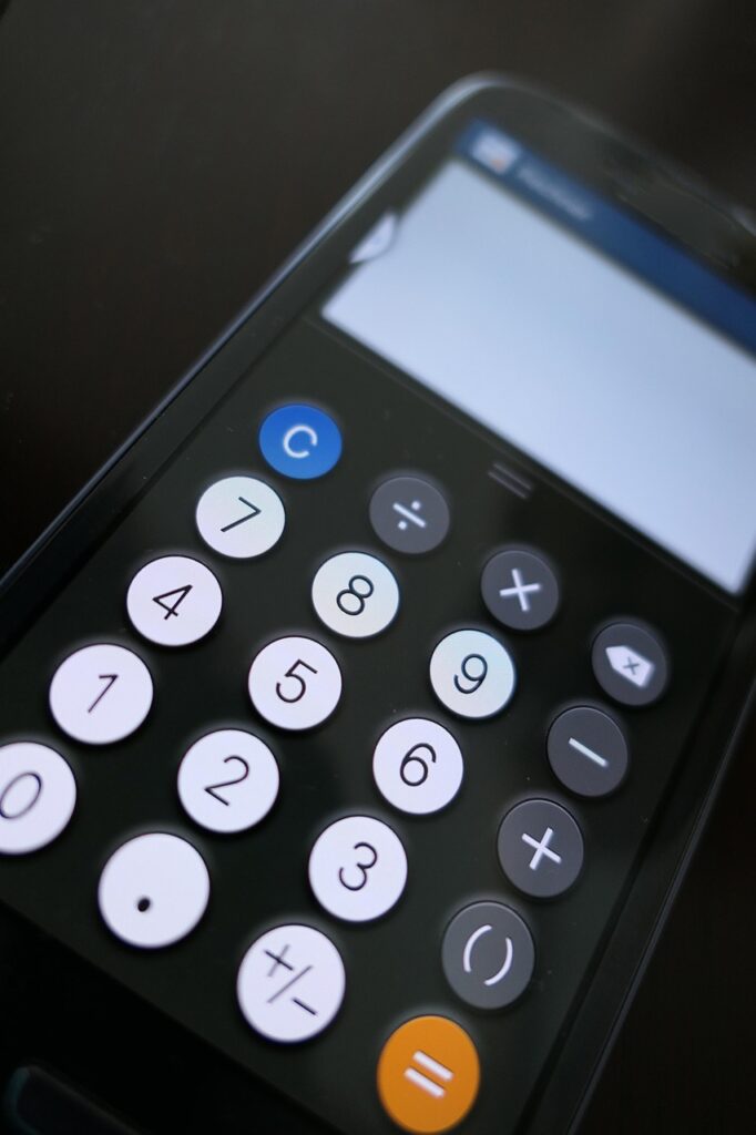 gcb186c3b72d0662b9b317f663f26a47bc115763ceaa44b894aaf75013fe498e0c0ba667da888f72f818fbef7e96e8ebd98648b0ffba5e3753bc172ebc3428d4e 1280 2545559 calculator, maths, mathematics, calculate, computer, school, study, pay